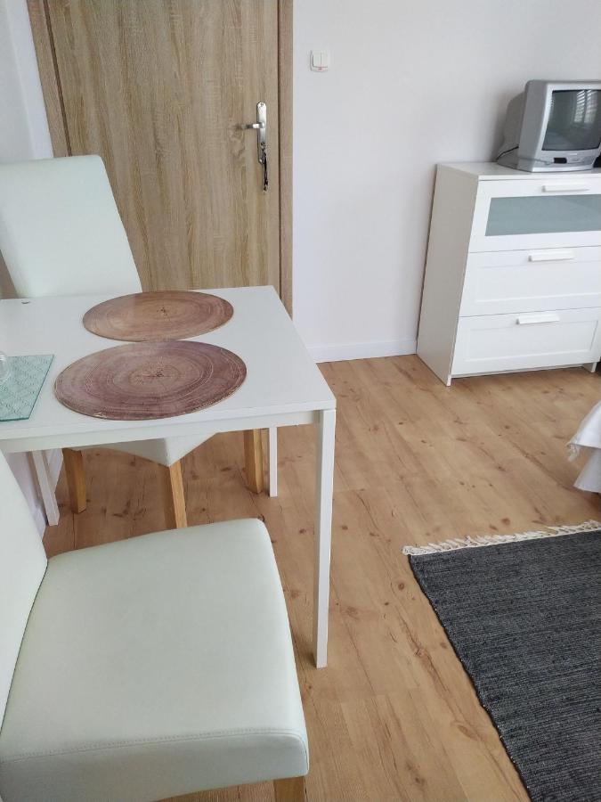 Ferienwohnung Pokoje U Bozeny Ostrowo  Exterior foto